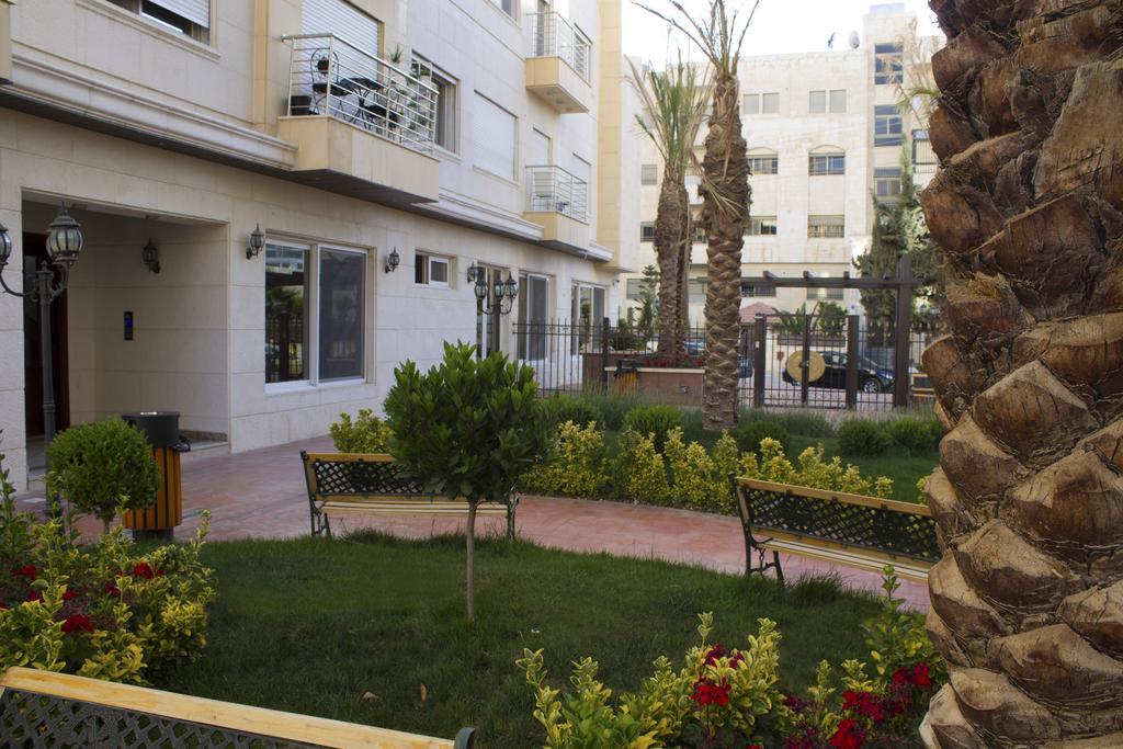 Elite Residency Apartment Amman Exterior photo
